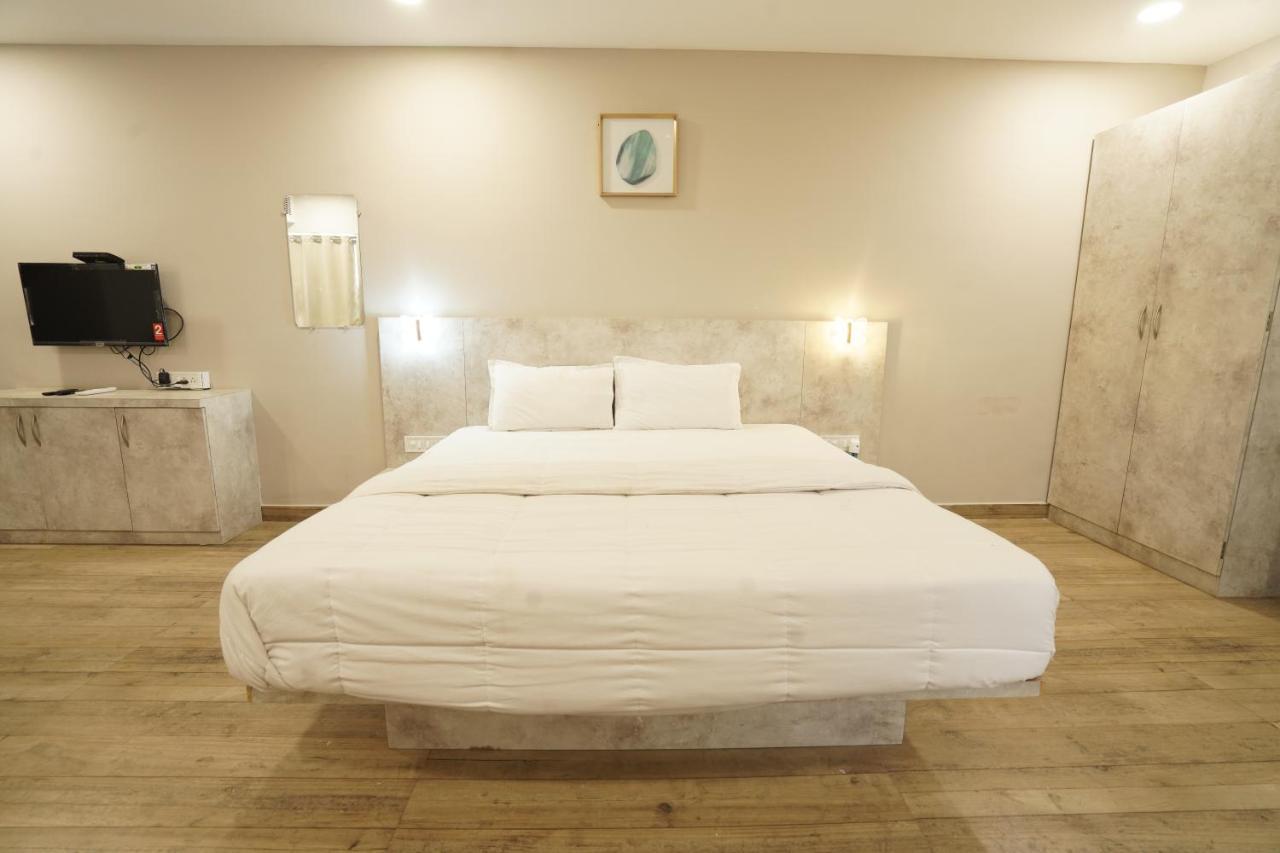 Hotel Trp Bliss Nizamabad 外观 照片