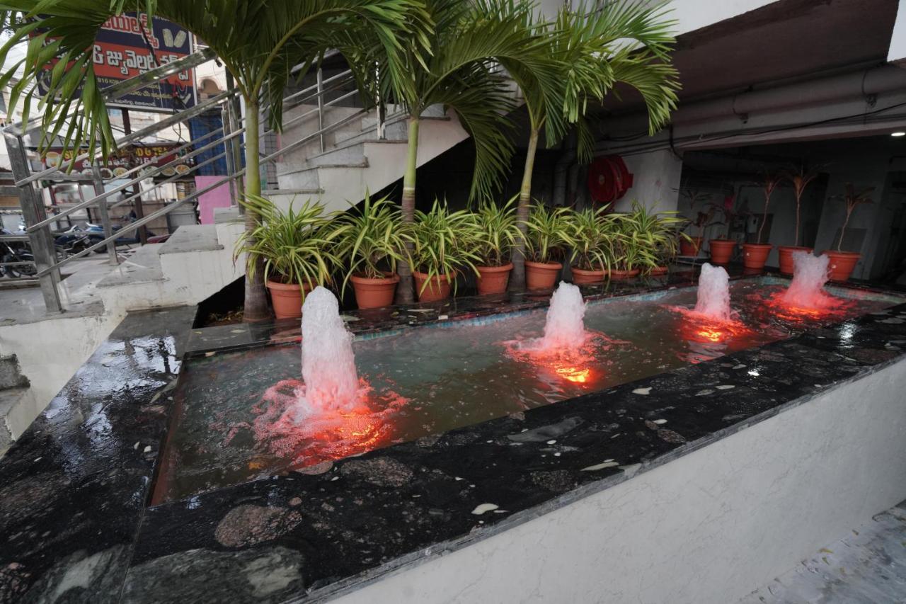 Hotel Trp Bliss Nizamabad 外观 照片