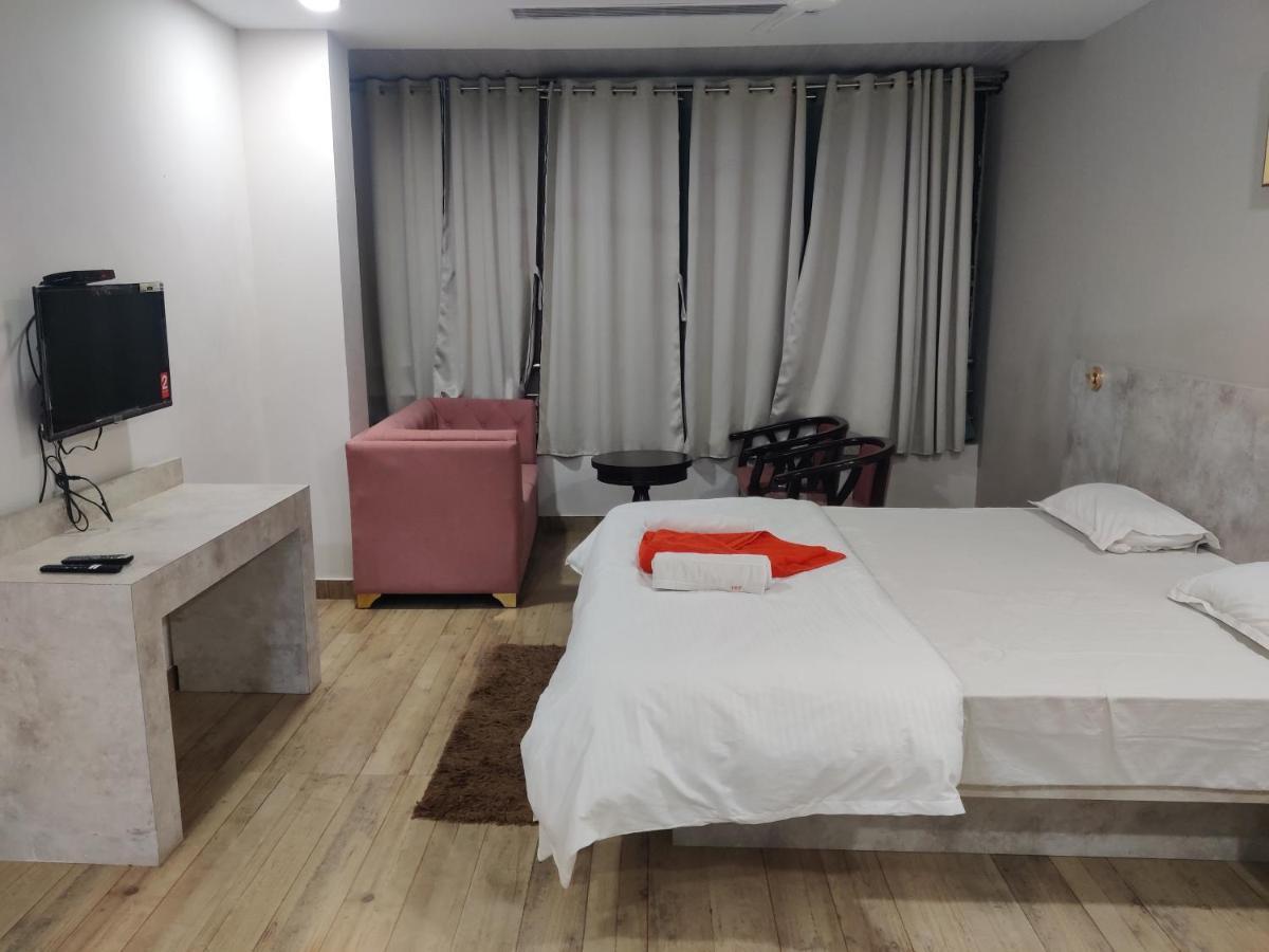 Hotel Trp Bliss Nizamabad 外观 照片